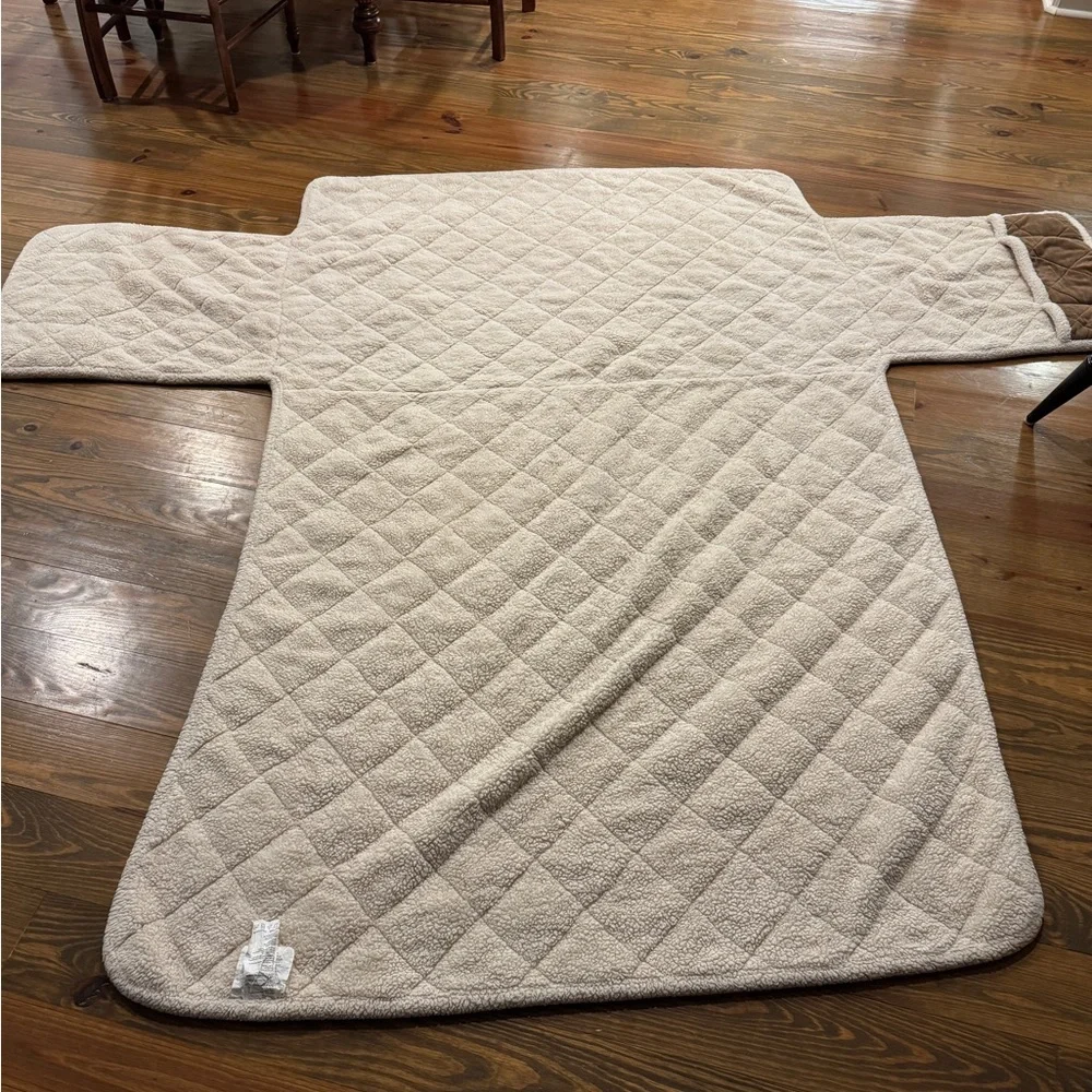 Couch Cover faux suede and Sherpa